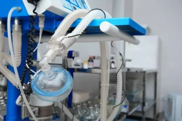 El Hospital Ferreyra recibirá dos respiradores de alta tecnología