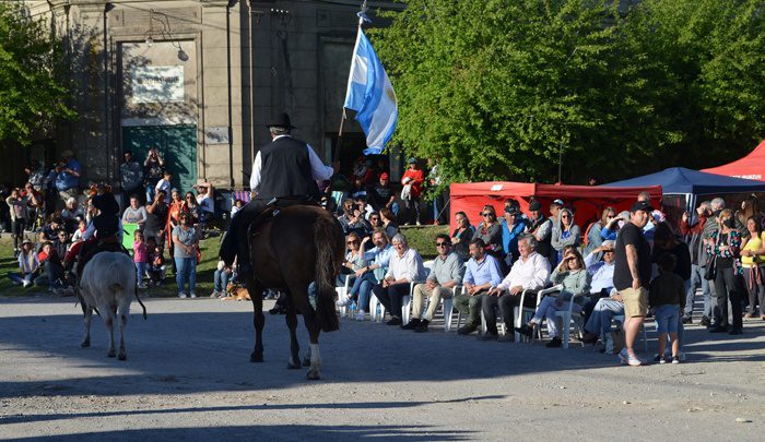 Homenaje al Dr. Pirro en el aniversario de Santamarina