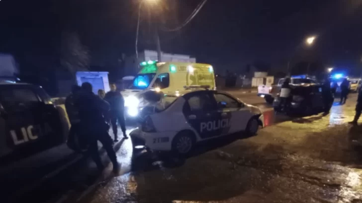 Borracho chocó de atrás a un patrullero: dos Policías lesionados