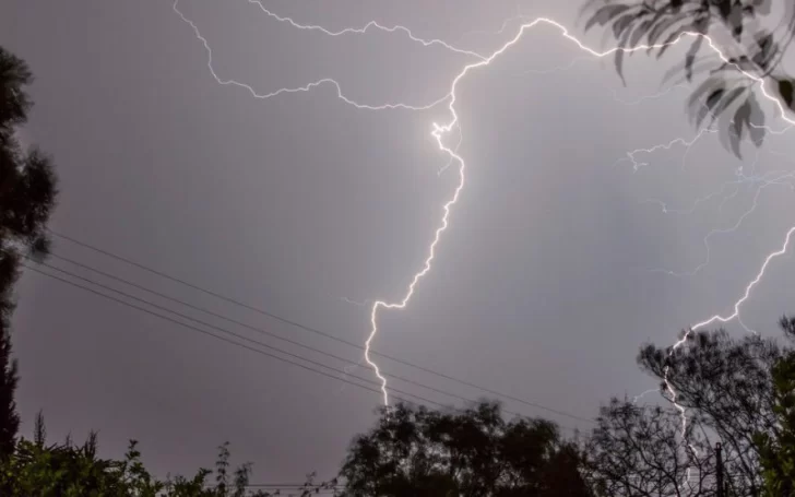 Rige alerta meteorológico por tormentas fuertes para Necochea y la región