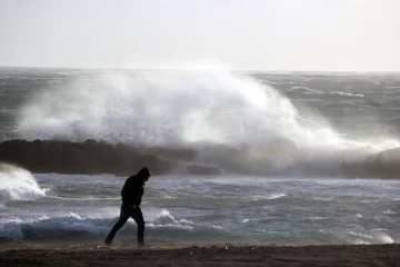 Alerta amarillo por fuertes vientos en Necochea y la zona