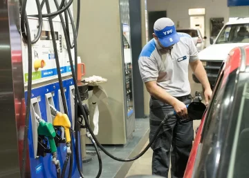 YPF baja el precio de los combustibles hasta 3,2%