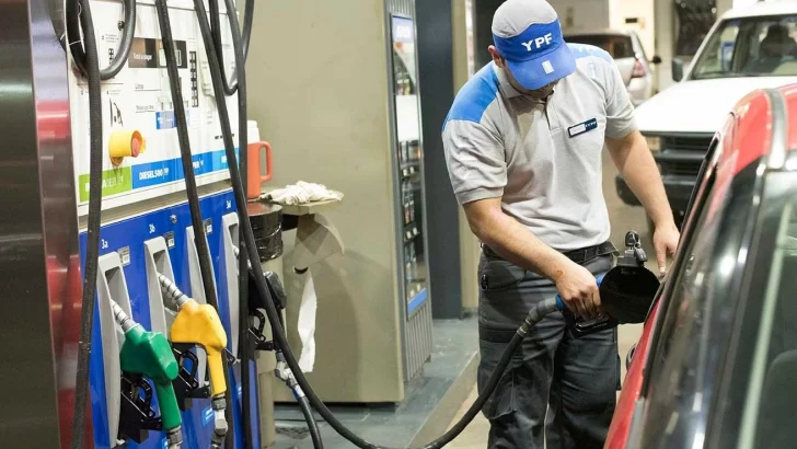 YPF baja el precio de los combustibles hasta 3,2%