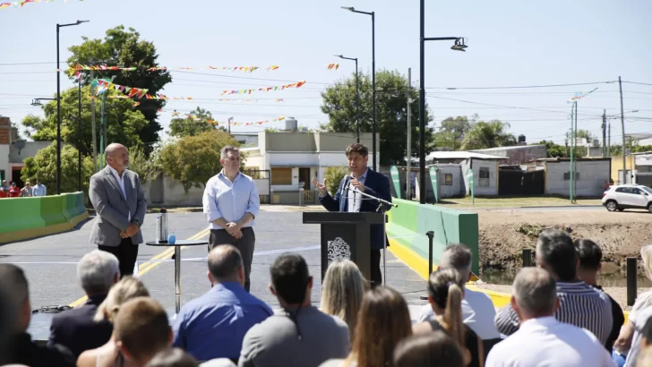 Kicillof y Secco inauguraron el puente “La Unión” en Ensenada