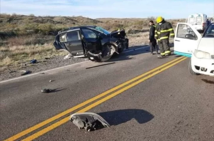 Mueren tres niños marplatenses al chocar un auto y un camión