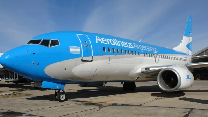 Aterrizaje de emergencia de una avión de Aerolíneas Argentinas
