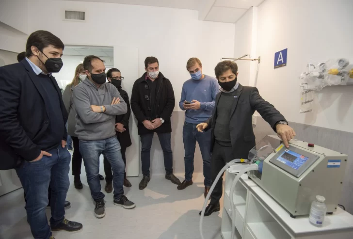 Kicillof visitó el nuevo Hospital Respiratorio de Navarro