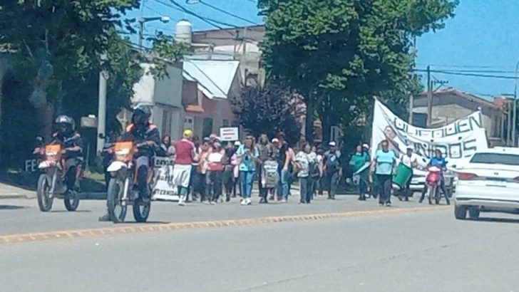 Movilización por las calles de Quequén