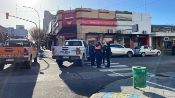 Accidente en 62 y 61. Una mujer hospitalizada