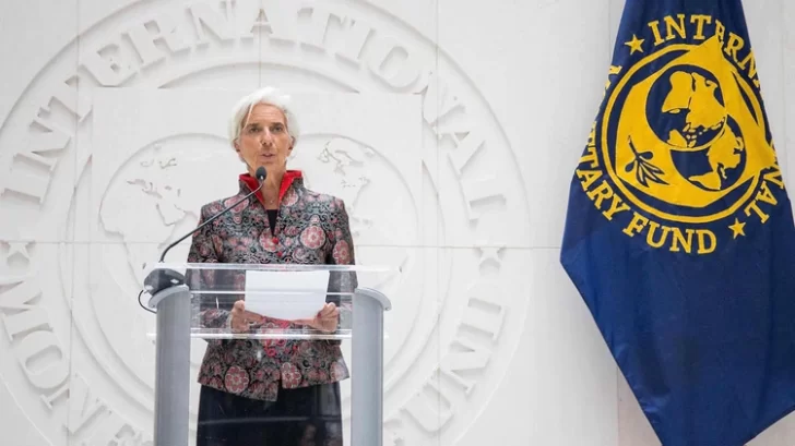 El FMI mantiene su cálculo de 30,5% de inflación para el año y advirtió que el país sigue vulnerable a los riesgos globales