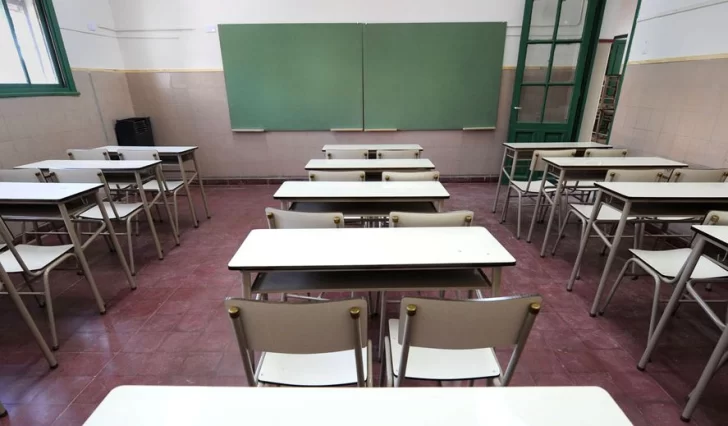 Bahía Blanca: docentes siguen de paro en rechazo de la presencialidad