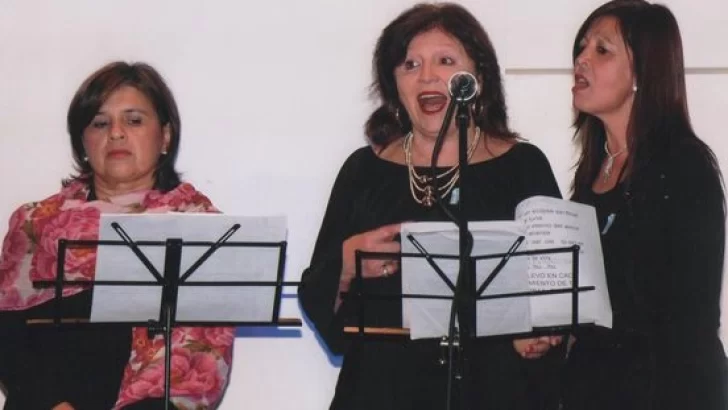 María Nelly Merlo preside la Asociación Civil Coro “Alta Mira”