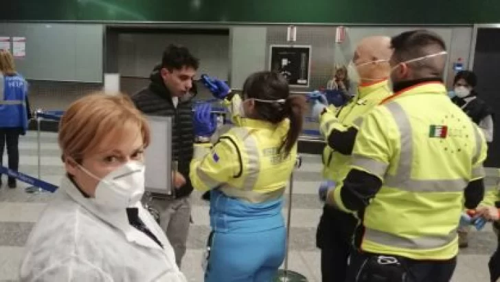Coronavirus: realizan controles en Ezeiza a pasajeros procedentes de Italia ante posibles casos