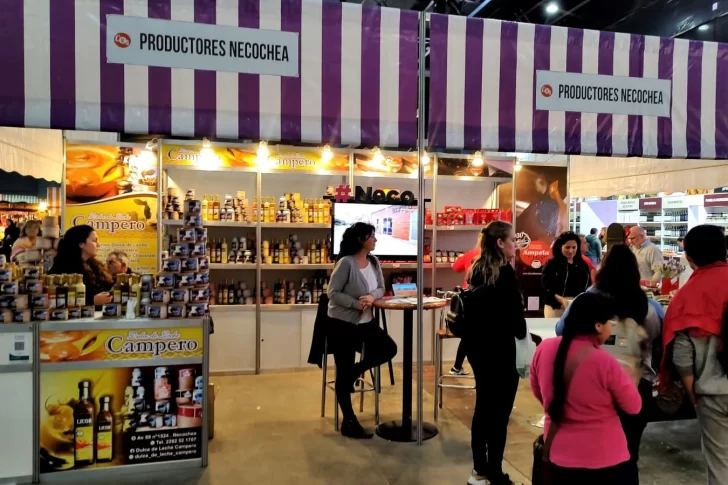 Exitosa participación de productores locales en la Feria Nacional Caminos y Sabores