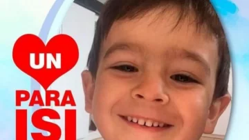 “Un corazón para Isi”, la campaña de una ex Leona para ayudar a su hijo