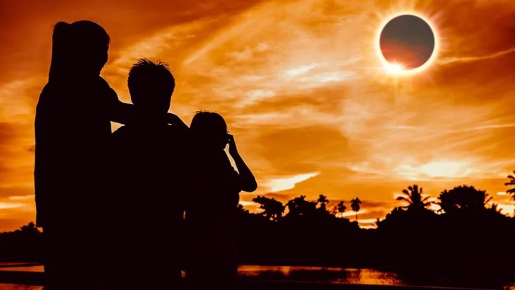 El próximo lunes habrá un Eclipse de Sol: cómo verlo de manera segura