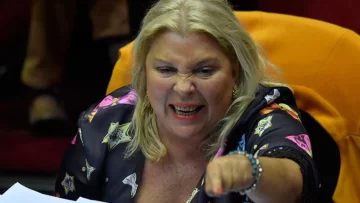 Elisa Carrió renunció a su banca como diputada