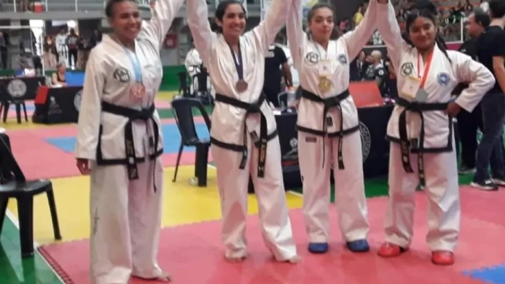 Destacada actuación de Taekwondistas loberenses en torneo nacional