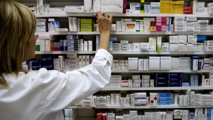 Farmacéuticos locales apoyan la baja del 8% en medicamentos