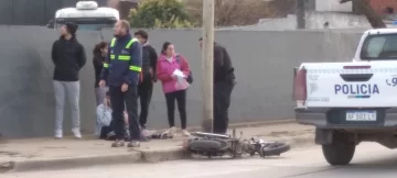 Un camioneta se dio a la fuga tras embestir a un motociclista en 57 y 44