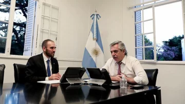 El Gobierno anunció un acuerdo por la deuda con los tres grupos de acreedores clave