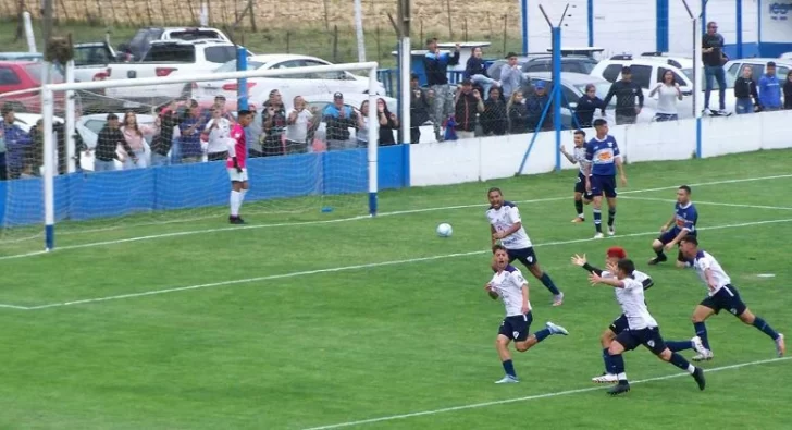 Independiente SC juega por las semifinales del regional