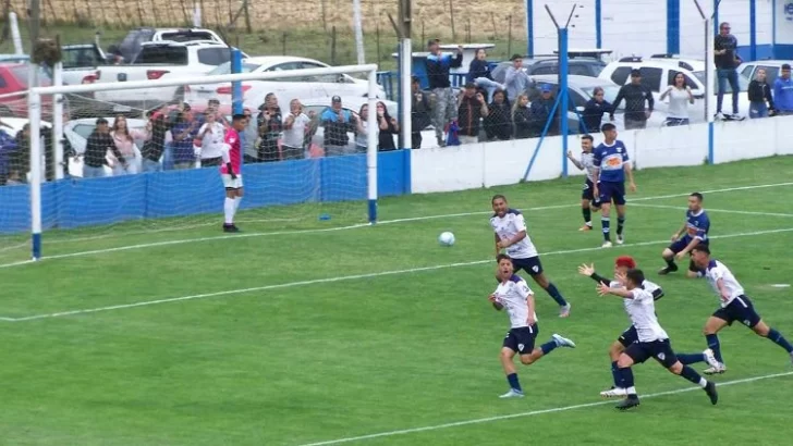Independiente SC juega por las semifinales del regional