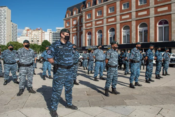 Con Axel Kicillof y Sergio Berni, se presenta el nuevo Operativo Sol en Playa Grande