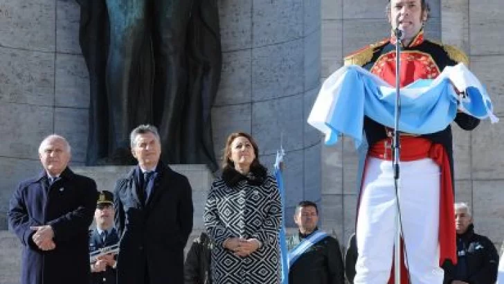 Macri encabeza en Rosario un acto por el Día de la Bandera