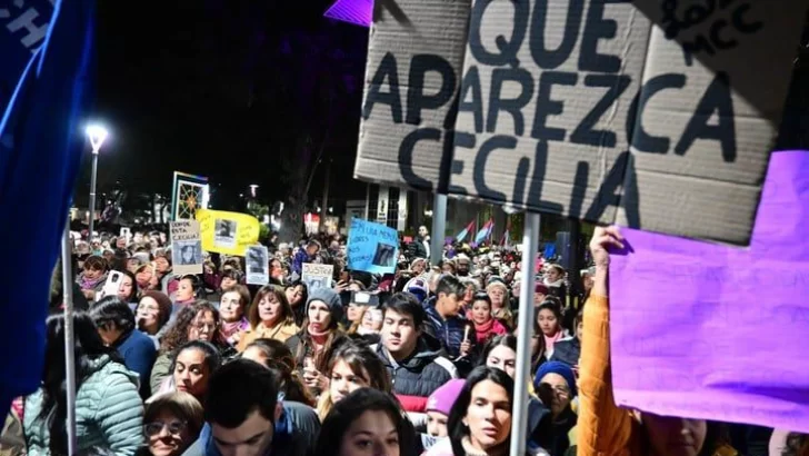 Multitudinaria marcha en Chaco para pedir justicia por el femicidio de Cecilia