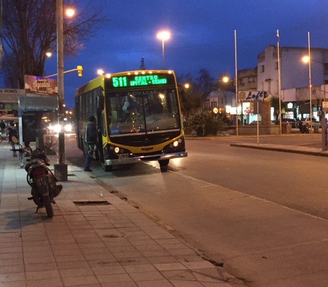 A partir de la hora cero paran los micros por tiempo indeterminado