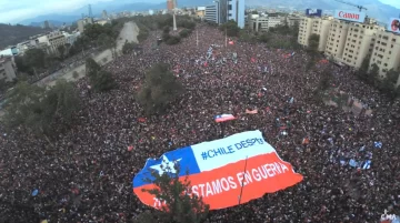 Histórica movilización en Chile: un millón de personas marcharon contra el gobierno