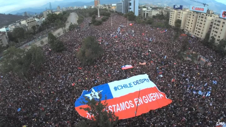 Histórica movilización en Chile: un millón de personas marcharon contra el gobierno