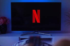 Netflix: cómo es la nueva serie de suspenso, que atrae por su elenco de estrellas