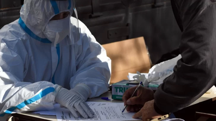 Coronavirus: confirman siete muertes y son 615 los fallecidos en el país