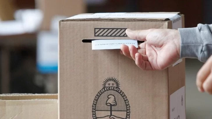 Capacitaciones para autoridades de mesa y voto joven en Lobería