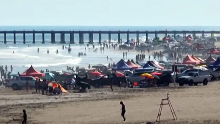 Inmejorable jornada de domingo. Playas colmadas en Necochea y Quequén