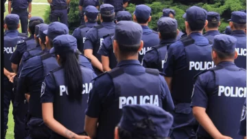 Asesoran a interesados en inscribirse a la fuerza policial bonaerense