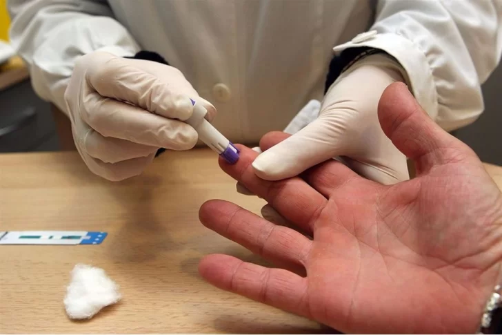 Realizan jornada de pruebas rápidas de sífilis y VIH