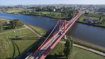 A sacarse una foto con el Puente Colgante !!!