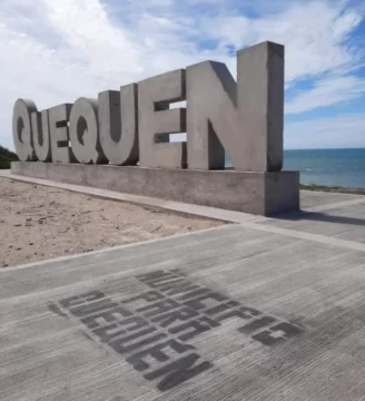 Autonomistas vandalizaron las obras en la costanera de Quequén