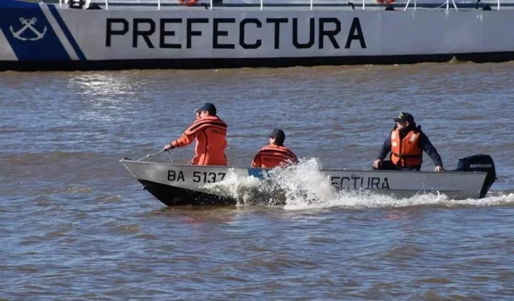 Prefectura busca en las costas de Quequén al tripulante de un pesquero