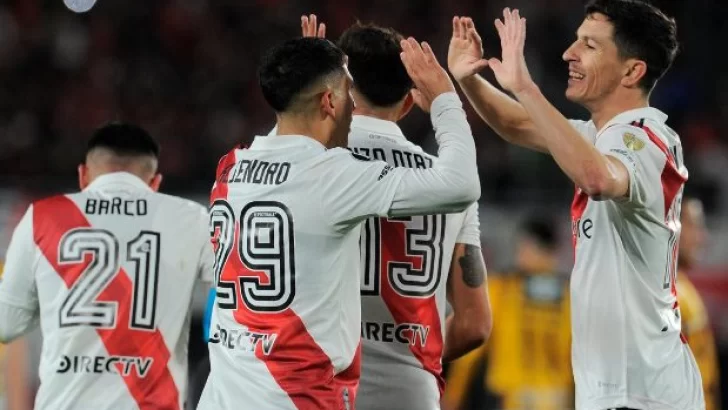 River venció a The Strongest y se clasificó a octavos de final de la Copa Libertadores