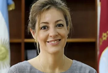 Flavia Royón en es la nueva secretaría de Energía