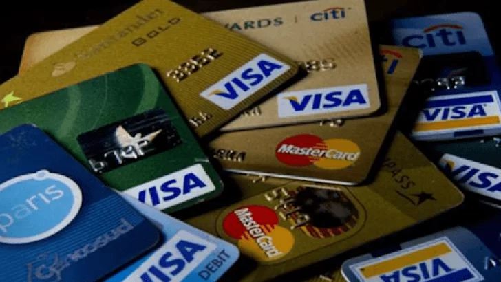Alerta tarjetas: aumenta el costo de refinanciar deudas