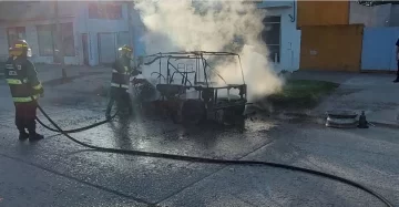 Se incendió un Mehari en Quequén