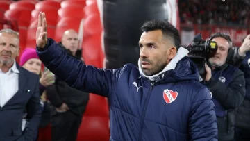 En el debut de Tevez en el banco, Independiente obtuvo un triunfo vital ante Vélez