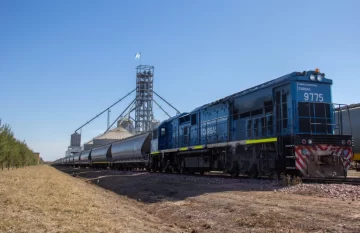 Intendentes de la región se reunen por la vuelta del tren de cargas a Quequén