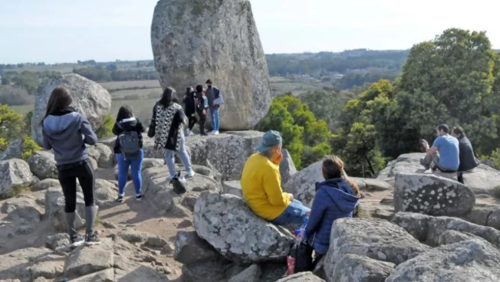 Vacaciones de invierno 2025: cayeron los viajes y el gasto de turistas por el país