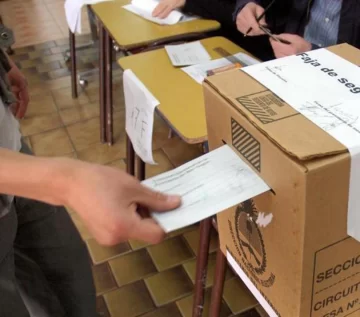 La CNE informó que no hay impedimentos para que voten quienes no sufragaron en las PASO